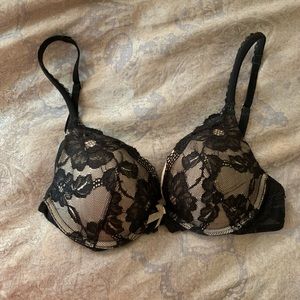 VS Body by Victoria push-up bra